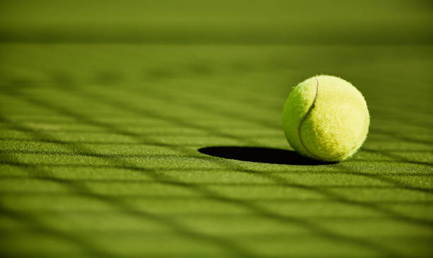 La construction court de tennis à Paris peut-elle être réalisée sur un sol en béton existant ?