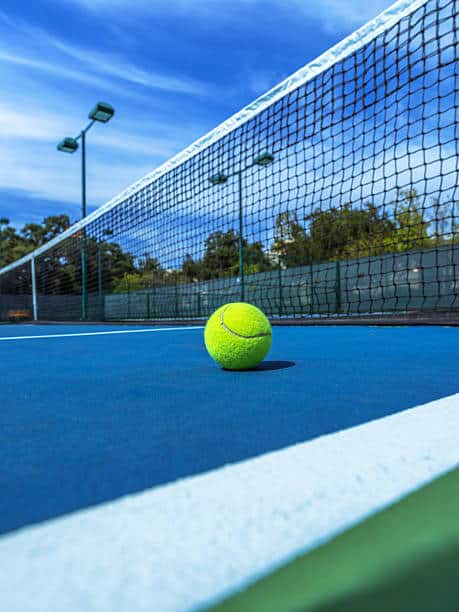 Comment prolonger la durée de vie d’une construction court de tennis Toulon ?
